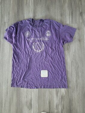 Mens purple and white Apt. 9 "As The Crow Flies" T shirt - size XL